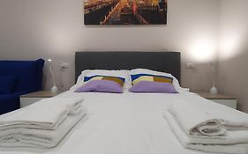 Gambara Metro Apartment Milano